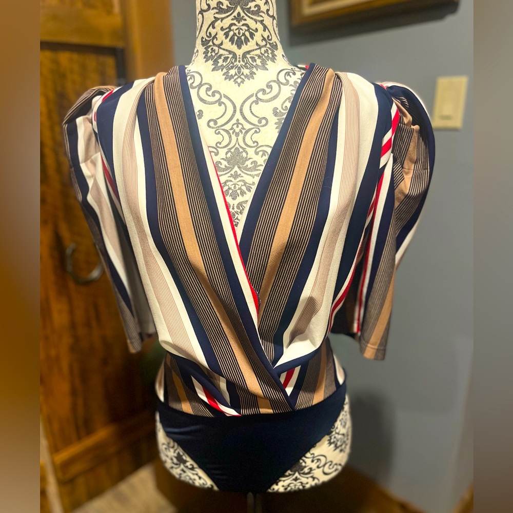 NWT Studio F size small retro bodysuit